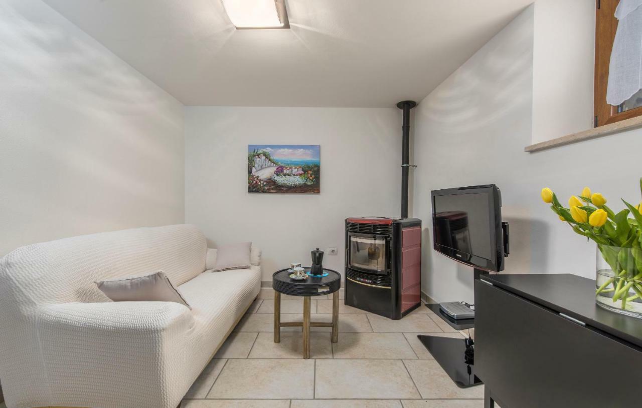 Apartment Claire Karsete Экстерьер фото