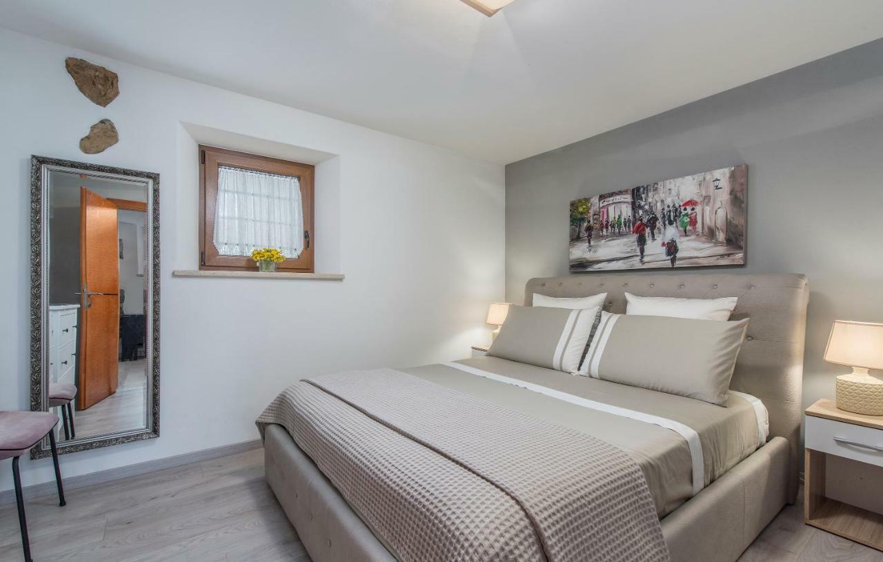 Apartment Claire Karsete Экстерьер фото